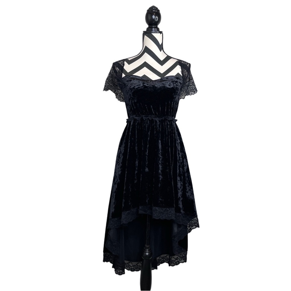 Goth Black Velvet Sz S Lace Trim Grunge Hi-Low Hem Dress
